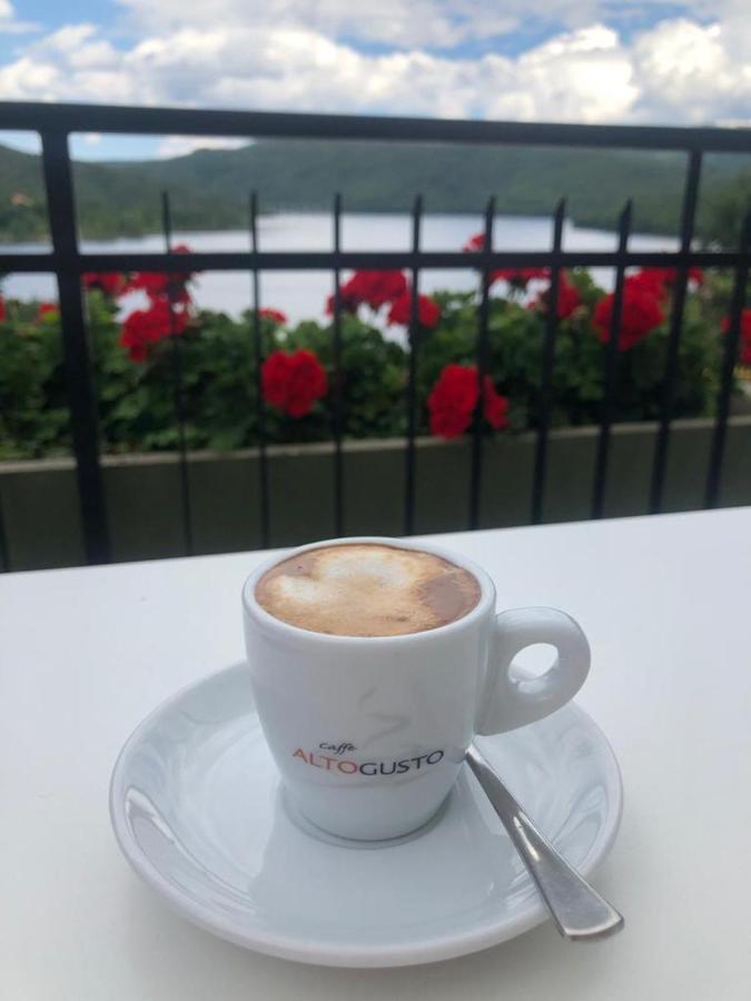 Hotel Ristorante Gusana กาวอย ภายนอก รูปภาพ